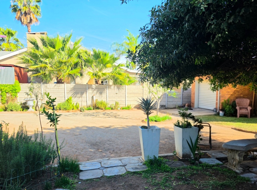 3 Bedroom Property for Sale in Die Rand Northern Cape